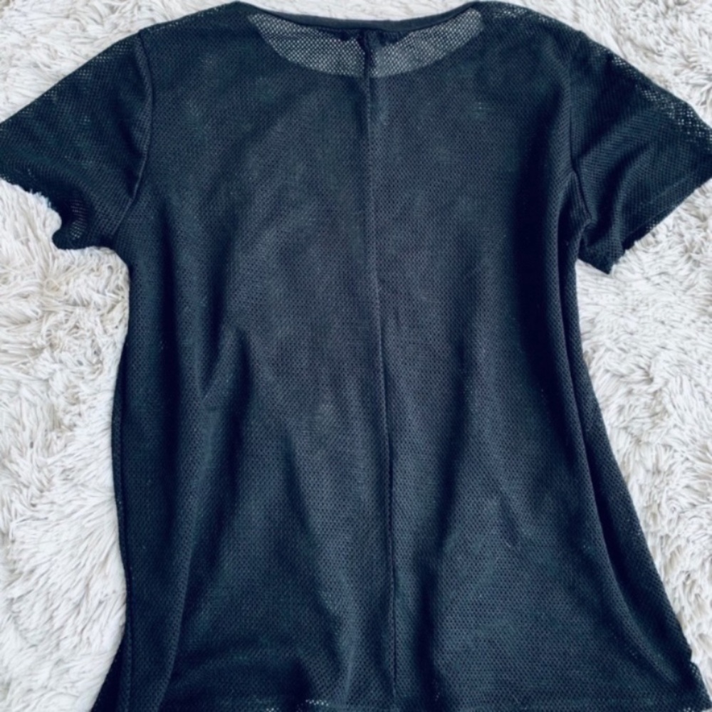 ❤️SOLD❤️Forever 21 Black Short Sleeve Mesh Shirt - Picture 6 of 8
